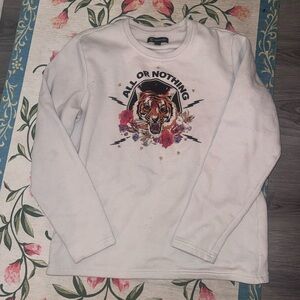 White tiger Long Sleeve Shirt women’s
